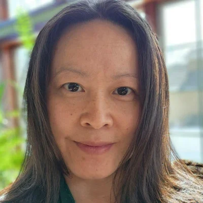 Pha Chia headshot